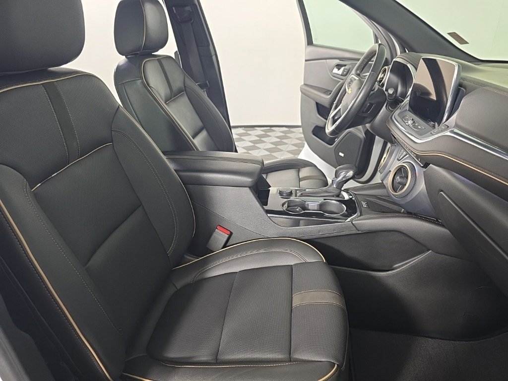 Used 2023 Chevrolet Blazer Premier image 42
