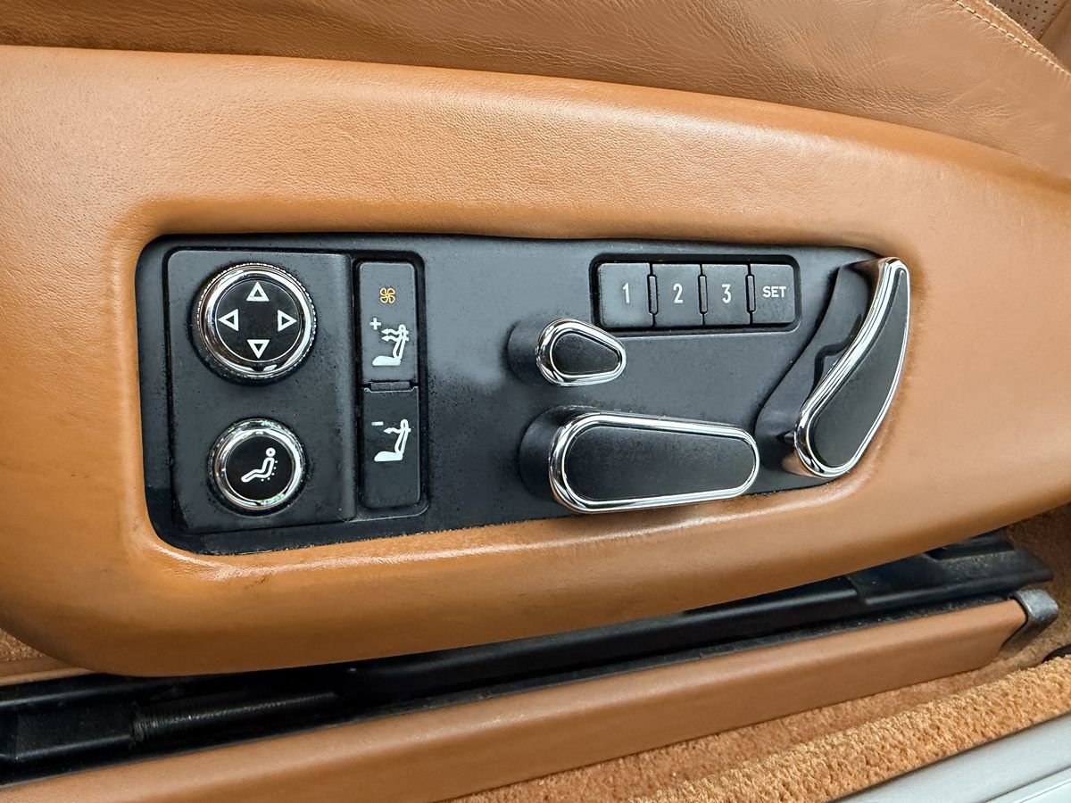 Used 2013 Bentley Continental GT AWD/4WD image 17