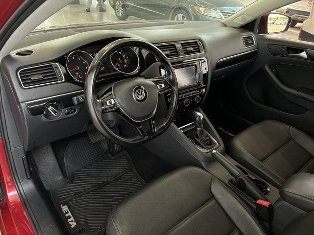 Used 2017 Volkswagen Jetta SEL FWD image 10