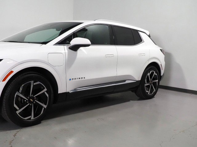 Used 2024 Chevrolet Equinox EV LT image 52