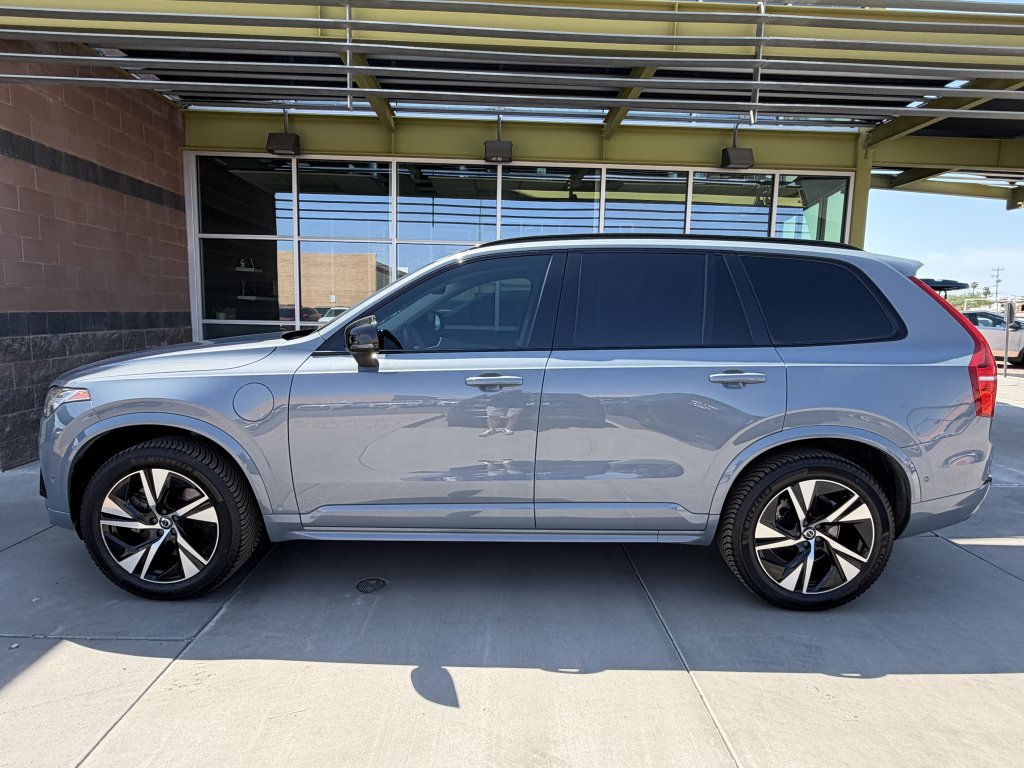 Used 2023 Volvo XC90 T8 Plus w/ Protection Package Premier AWD/4WD image 7