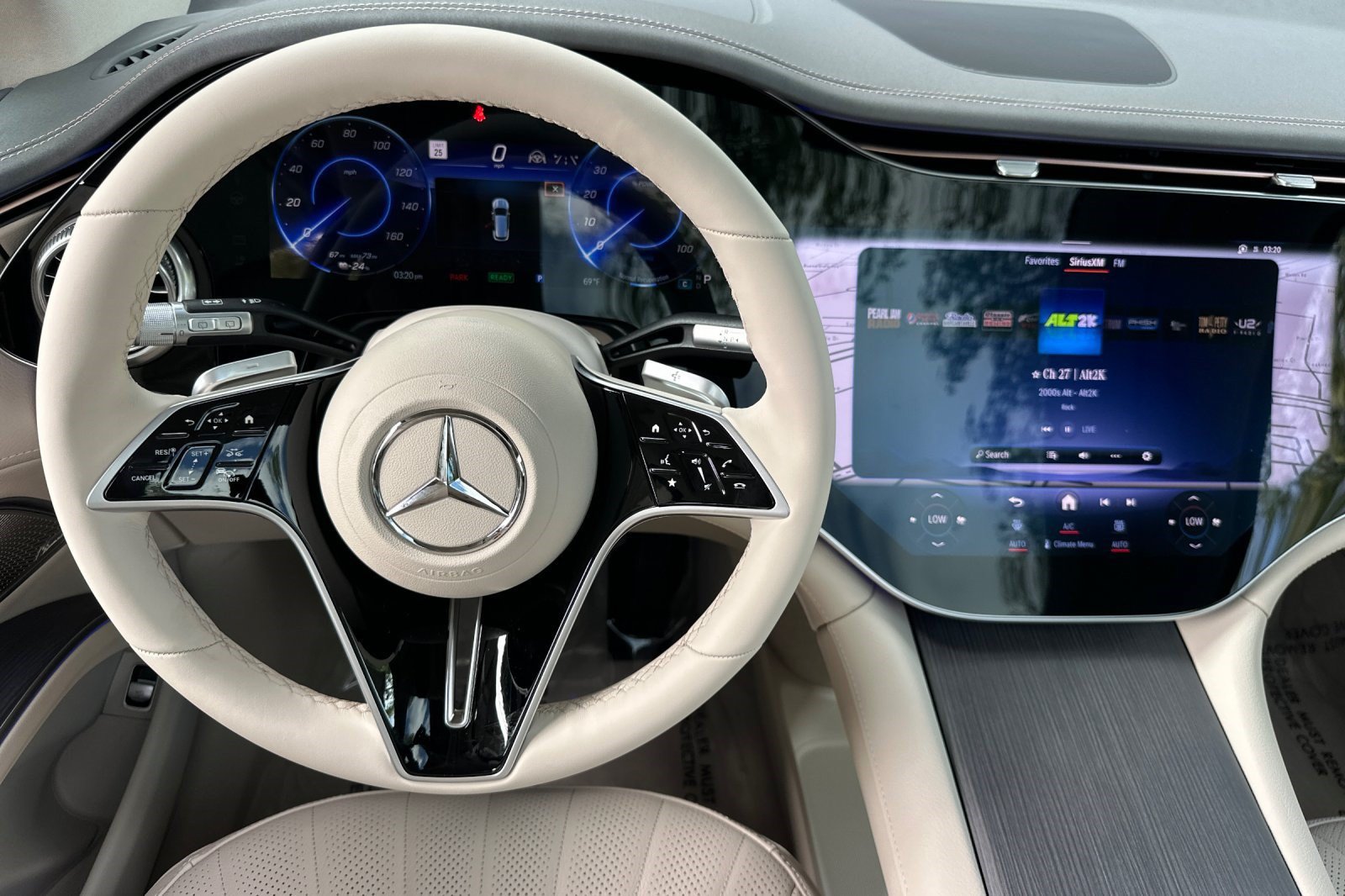 New 2027 Mercedes-Benz EQS 400 4MATIC SUV image 28