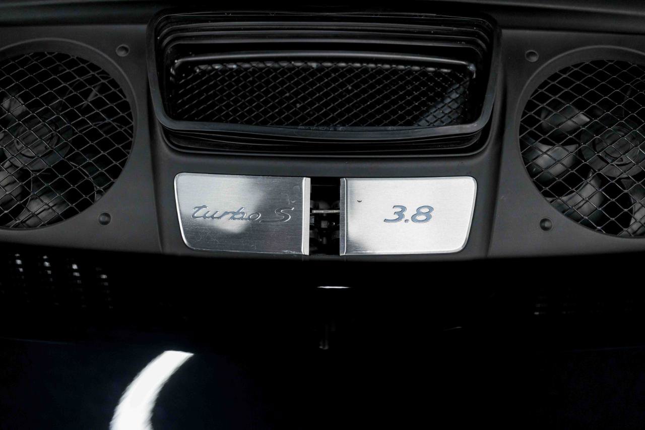 Used 2019 Porsche 911 Turbo S AWD/4WD image 91