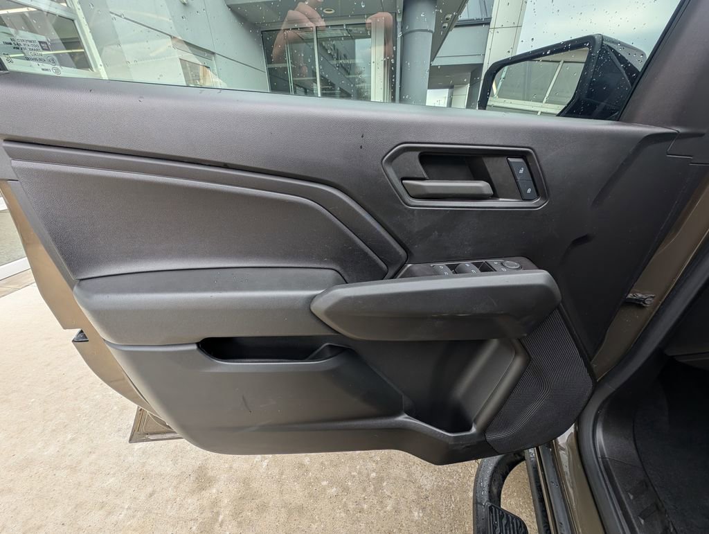 Used 2024 Chevrolet Colorado Trail Boss w/ Technology Package image 37