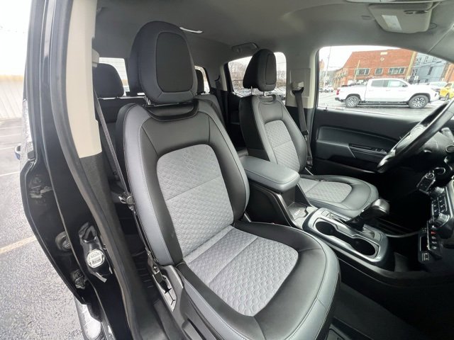 Used 2019 Chevrolet Colorado Z71 image 12