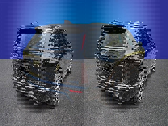 New 2026 Cadillac Vistiq Premium Luxury w/ LPO, Floor Liner Package image 5