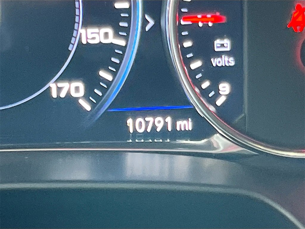 Used 2024 Chevrolet Blazer RS w/ Enhanced Convenience Package image 12