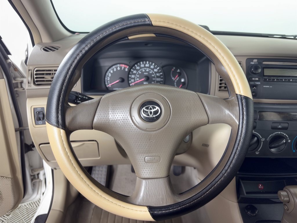 Used 2004 Toyota Corolla CE FWD image 10