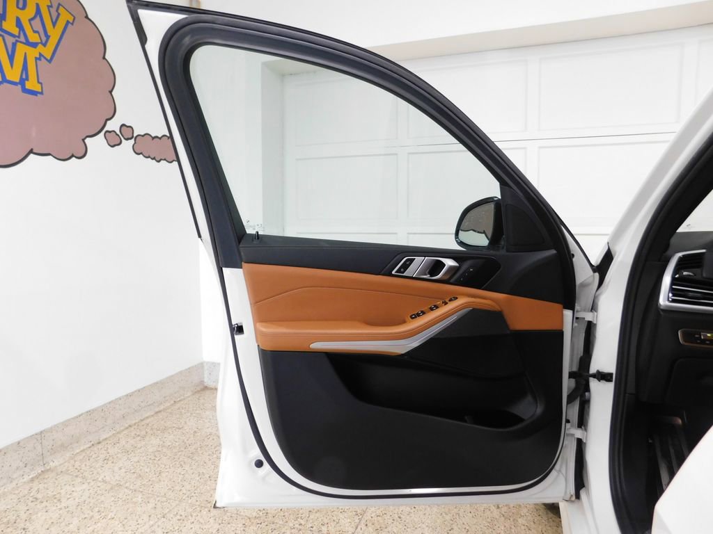 Used 2022 BMW X5 xDrive40i image 28