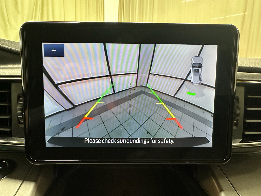 Used 2020 Ford Explorer XLT w/ Equipment Group 202A image 31