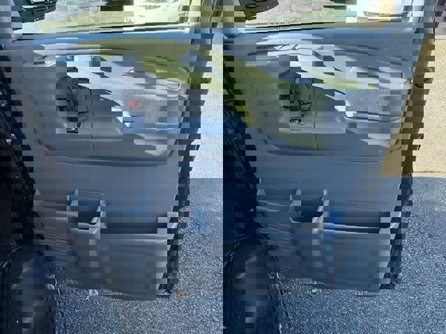 Used 2015 Chevrolet Express 2500 LS image 11