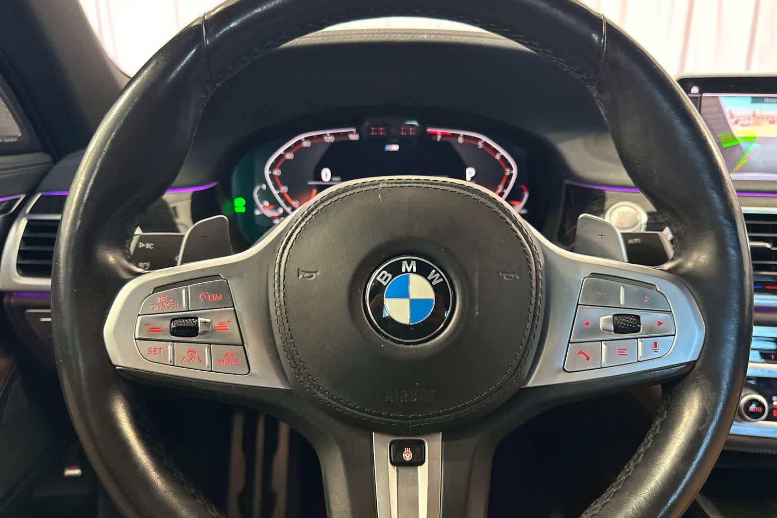 Used 2022 BMW 740i w/ M Sport Package RWD image 25