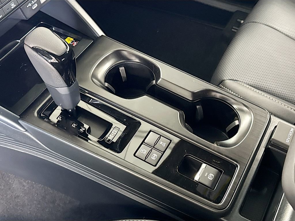 New 2026 Subaru Outback Limited image 15