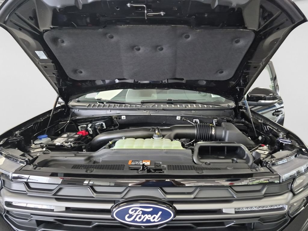 New 2027 Ford Expedition Tremor w/ Driver's Package AWD/4WD image 32