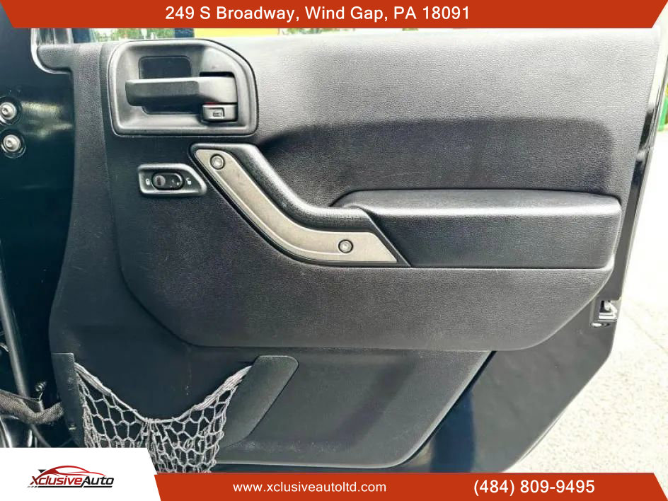 Used 2015 Jeep Wrangler Unlimited Sport w/ Quick Order Package 24S image 14