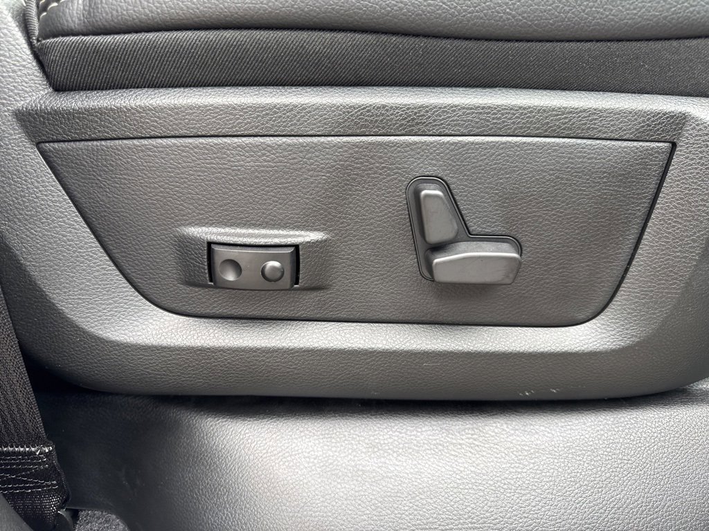 New 2025 RAM 3500 Laramie w/ Night Edition image 28