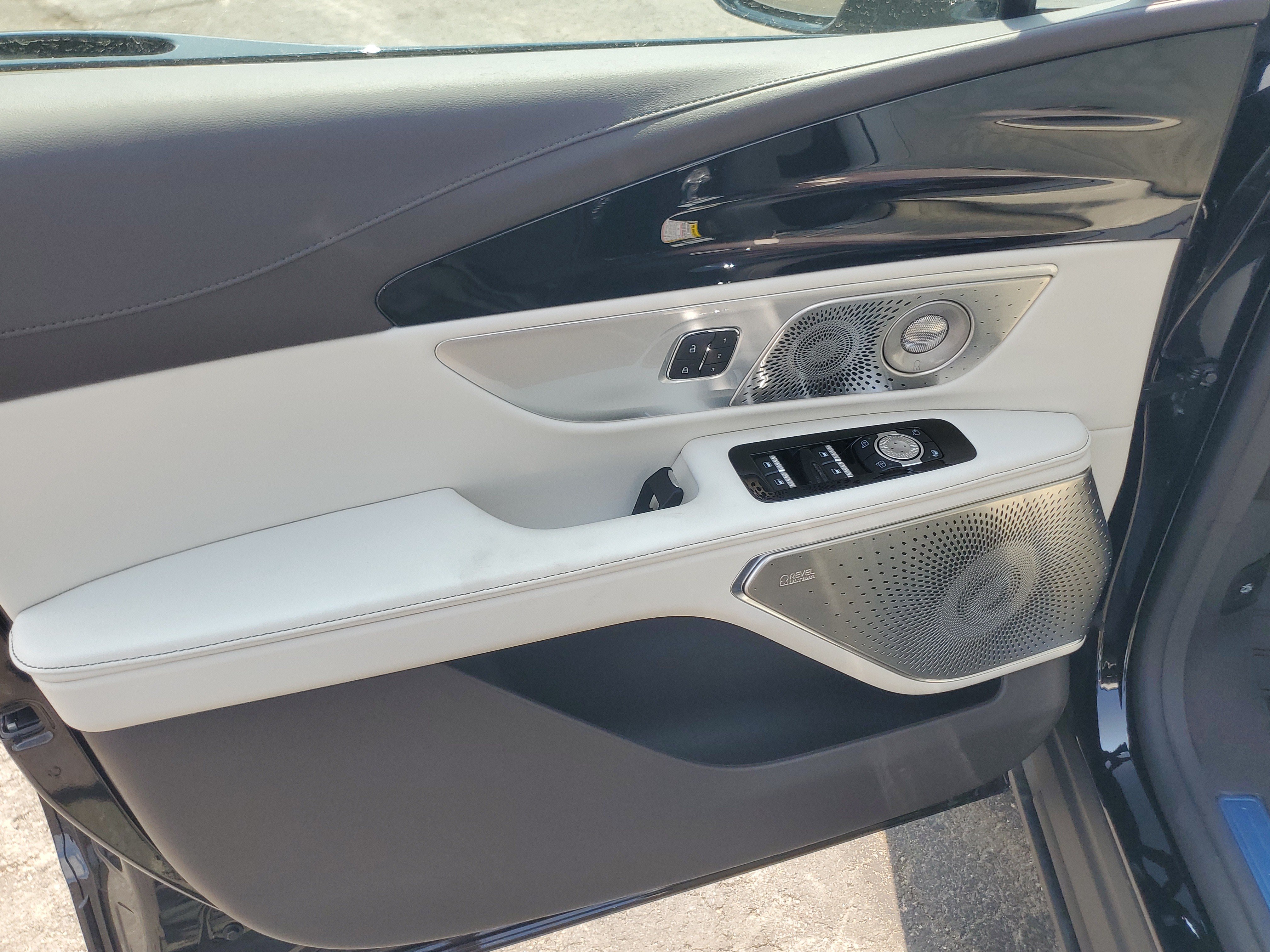 New 2026 Lincoln Nautilus Black Label AWD/4WD image 8