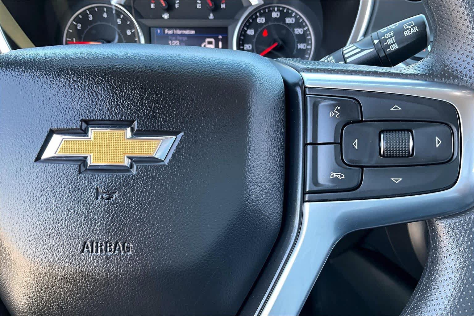 Used 2021 Chevrolet Blazer LT FWD image 23