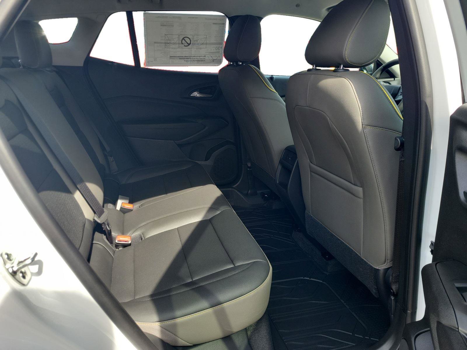 New 2026 Chevrolet Trax ACTIV w/ Driver Confidence Package FWD image 23