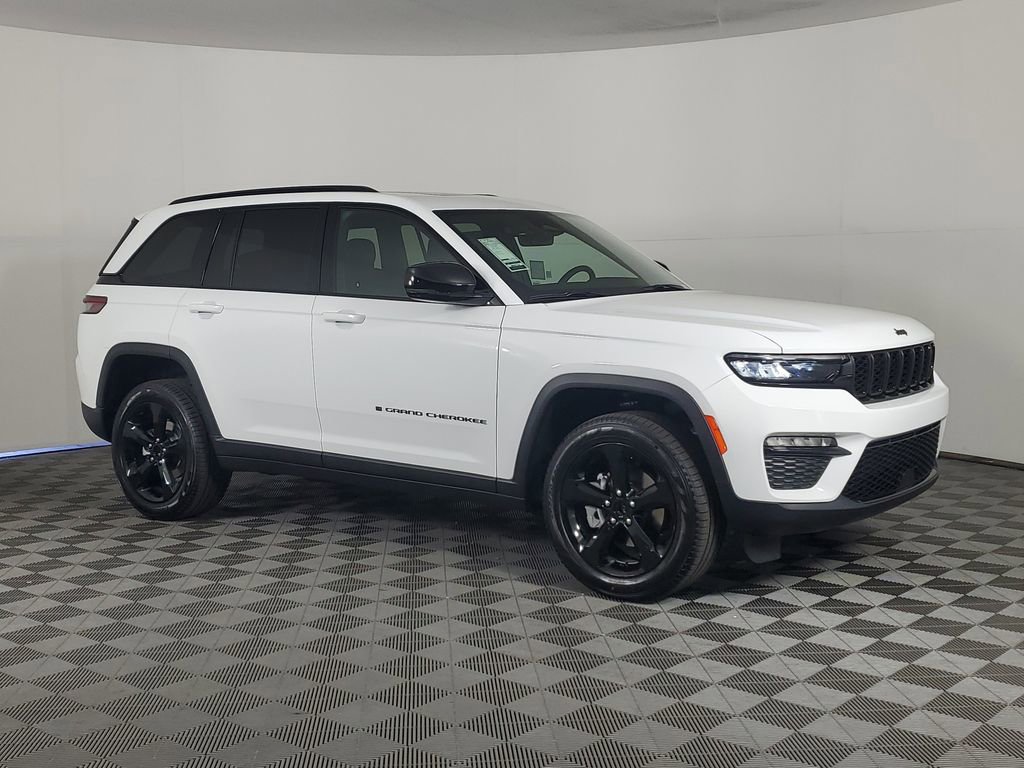 New 2025 Jeep Grand Cherokee Limited w/ Black Appearance Package image 2