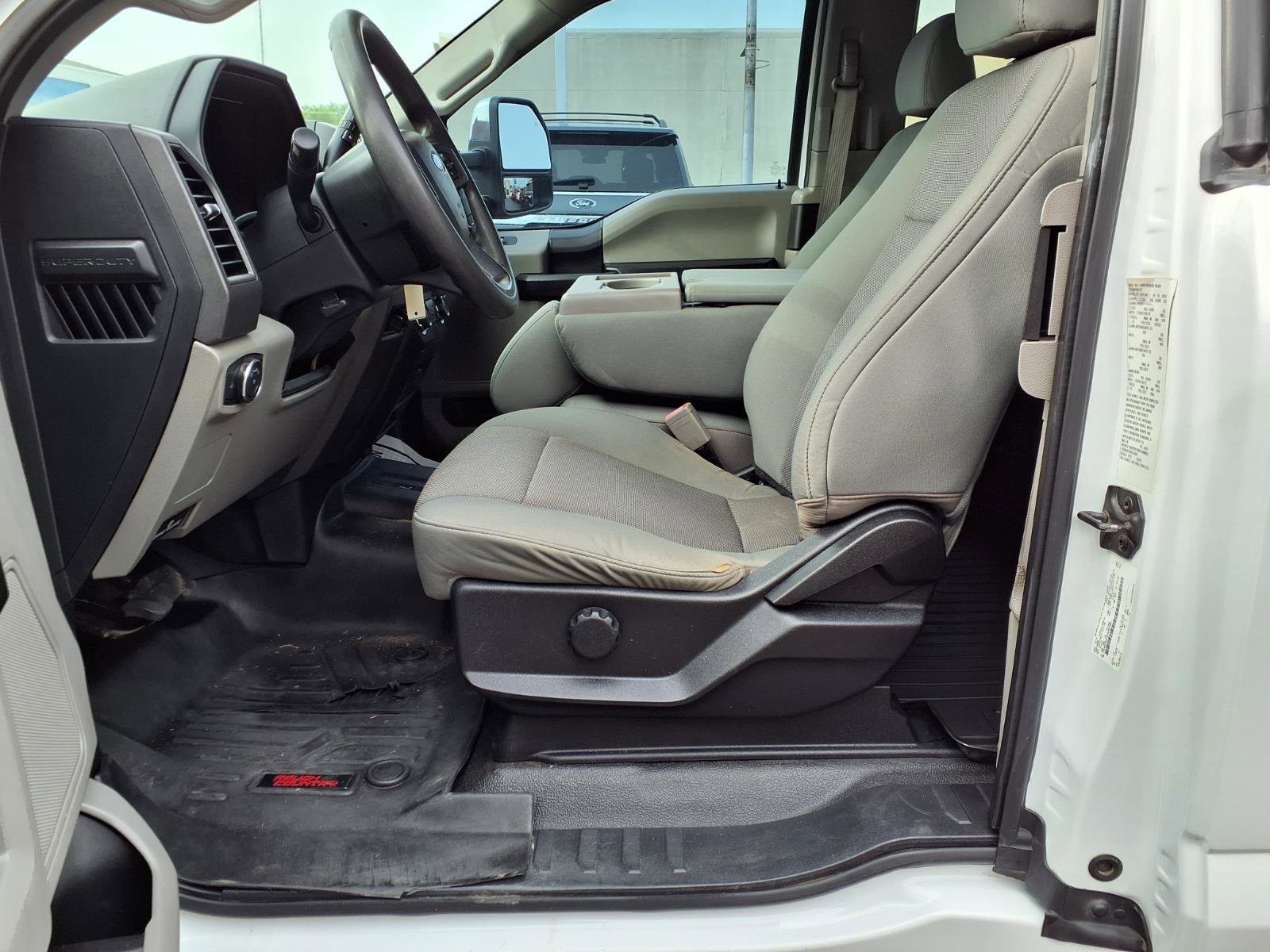 Used 2019 Ford F350 XL w/ Power Equipment Group AWD/4WD image 13