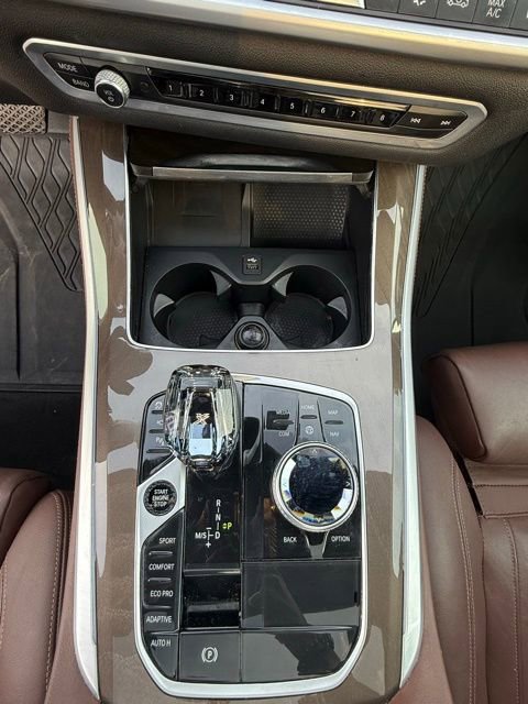 Used 2022 BMW X5 sDrive40i w/ Premium Package image 17