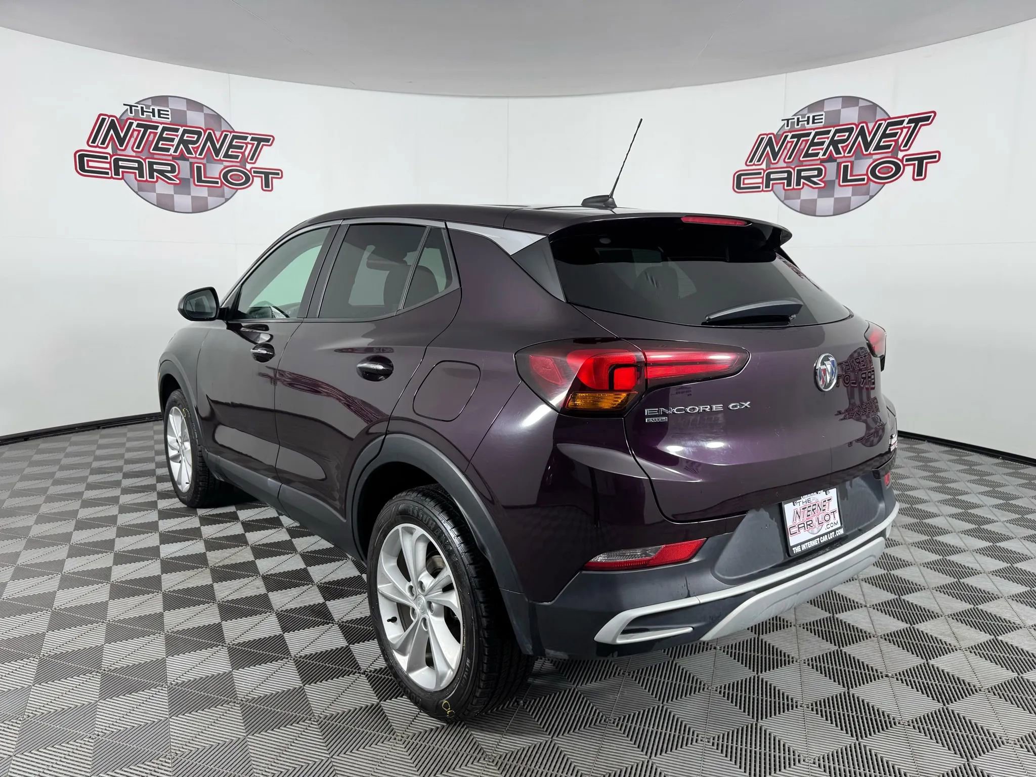 Used 2021 Buick Encore GX Preferred w/ Cold Weather Comfort Package AWD/4WD image 5