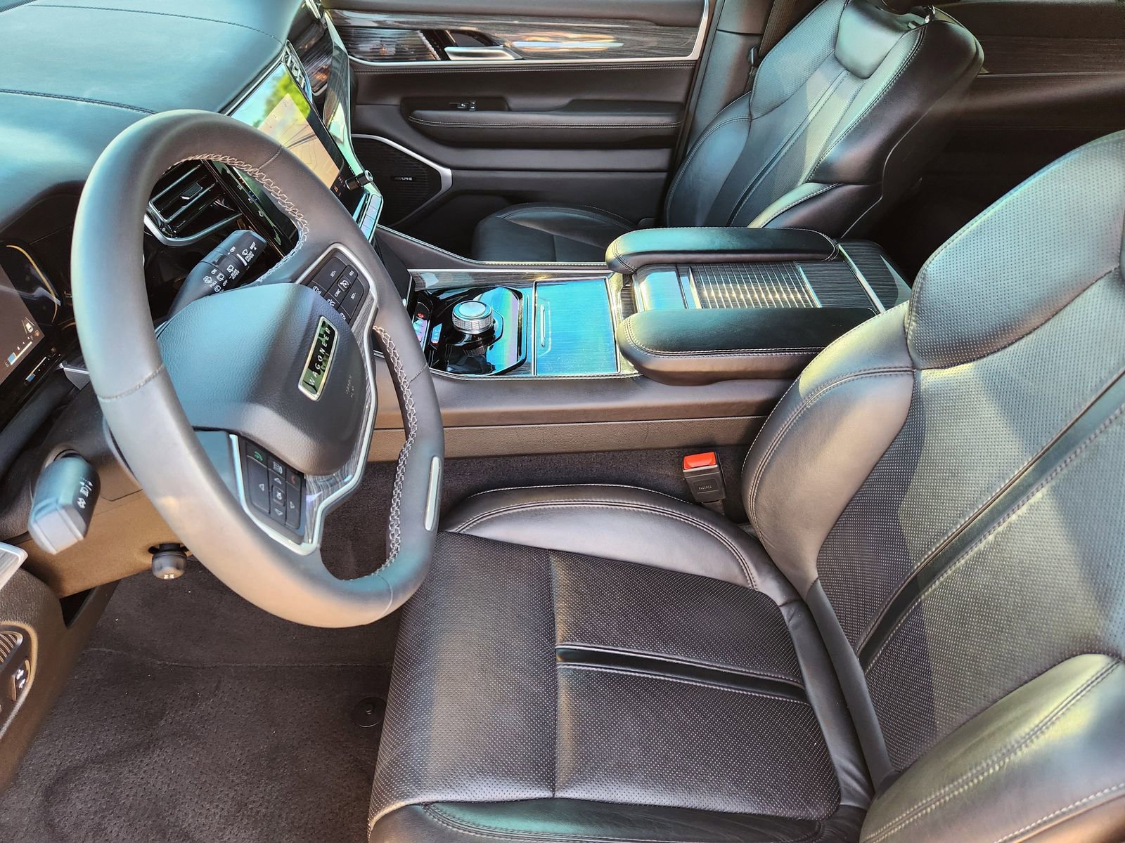 Used 2022 Jeep Wagoneer Series II image 21