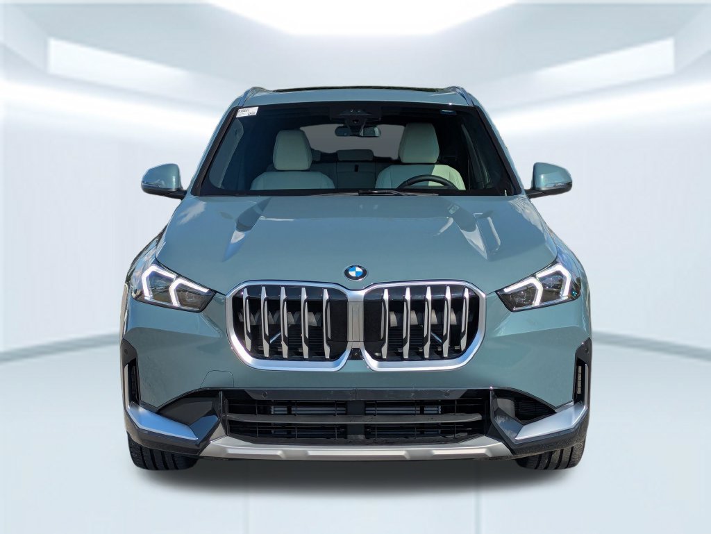 New 2027 BMW X1 xDrive28i AWD/4WD image 8