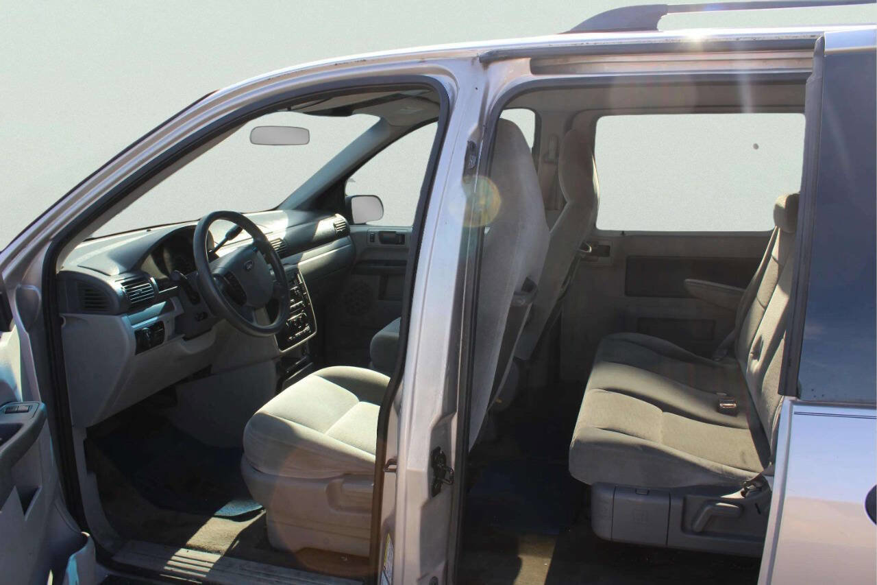 Used 2006 Ford Freestar SE FWD image 7