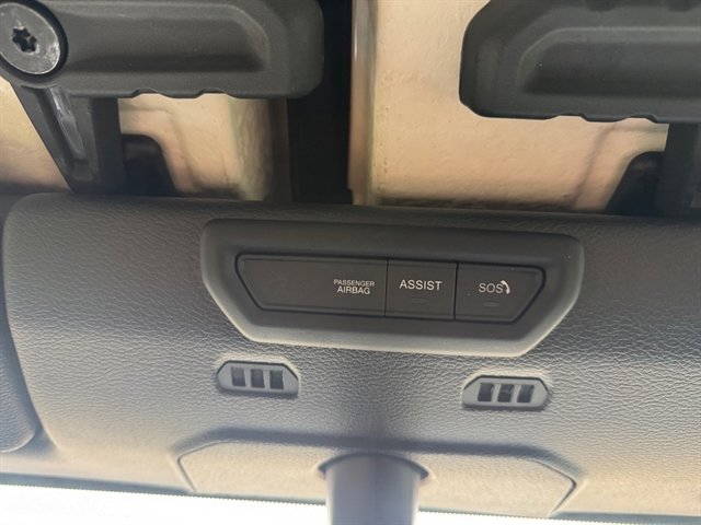 Used 2021 Jeep Wrangler Unlimited Sahara image 27