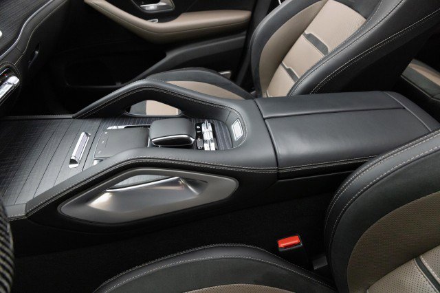 Used 2022 Mercedes-Benz GLS 63 AMG 4MATIC image 24