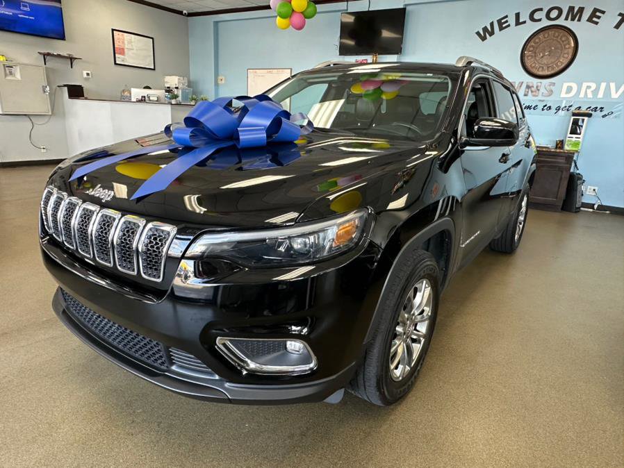 Used 2021 Jeep Cherokee Latitude Lux w/ Sun & Sound Group AWD/4WD image 4