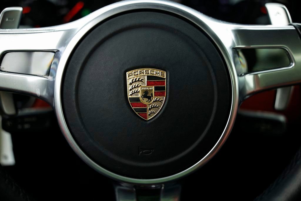 Certified 2015 Porsche 911 Targa 4S AWD/4WD image 32