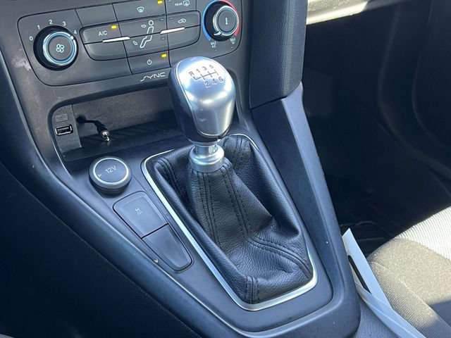 Used 2016 Ford Focus ST FWD image 25