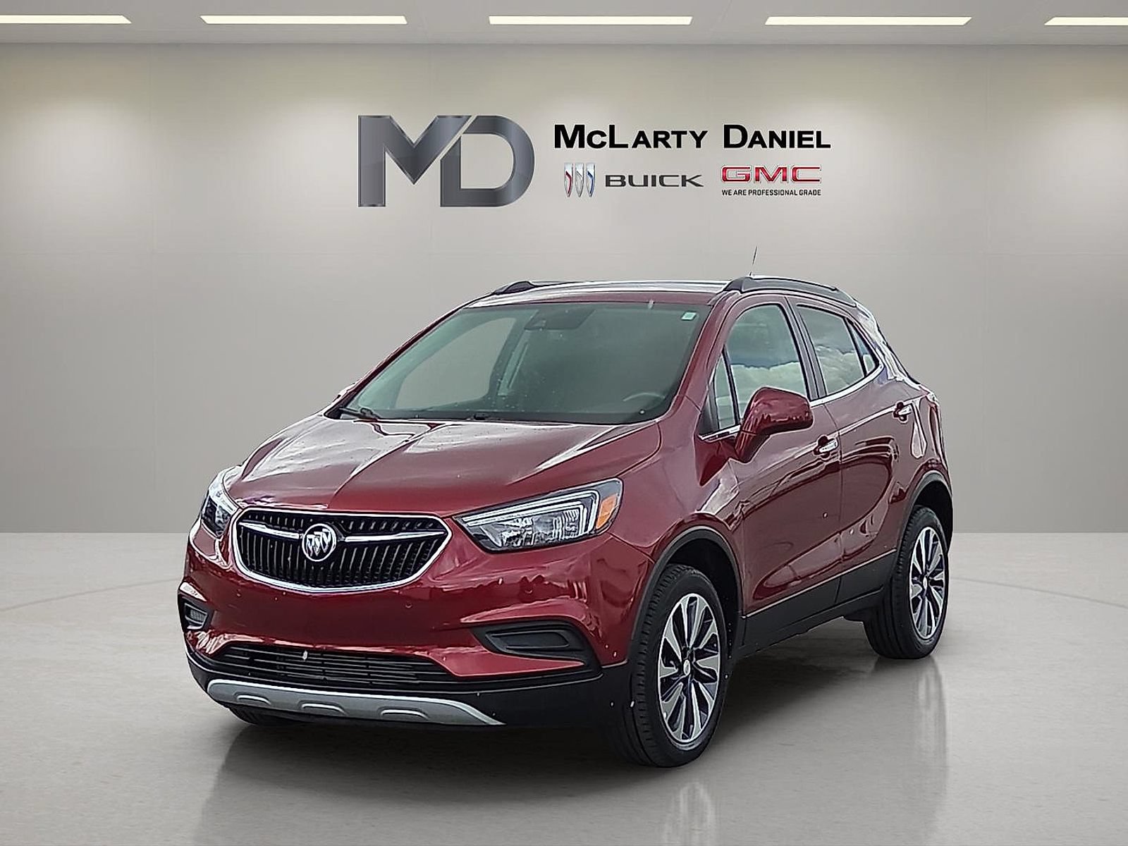 Used 2022 Buick Encore Preferred w/ Safety Package II AWD/4WD image 3