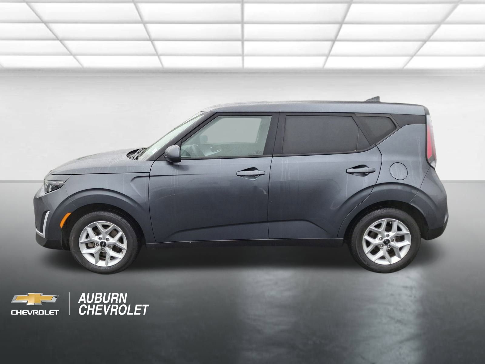 Used 2024 Kia Soul LX w/ Option Group 015 FWD image 6
