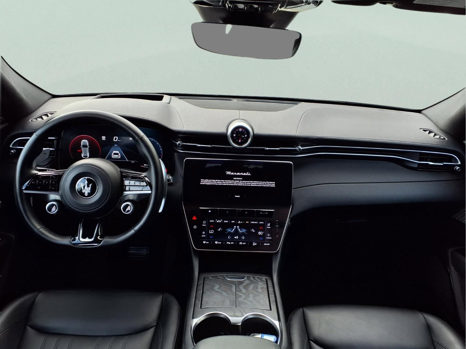 Used 2023 Maserati Grecale GT image 14