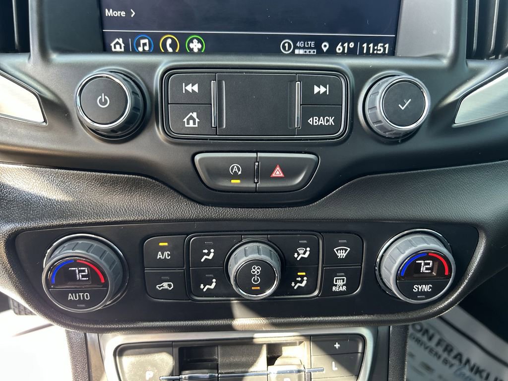 Used 2024 GMC Terrain SLT w/ Tech Package image 24