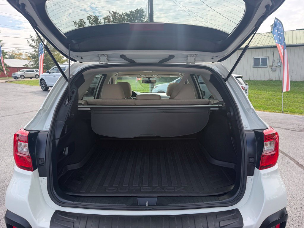 Used 2019 Subaru Outback 2.5i Premium AWD/4WD image 32