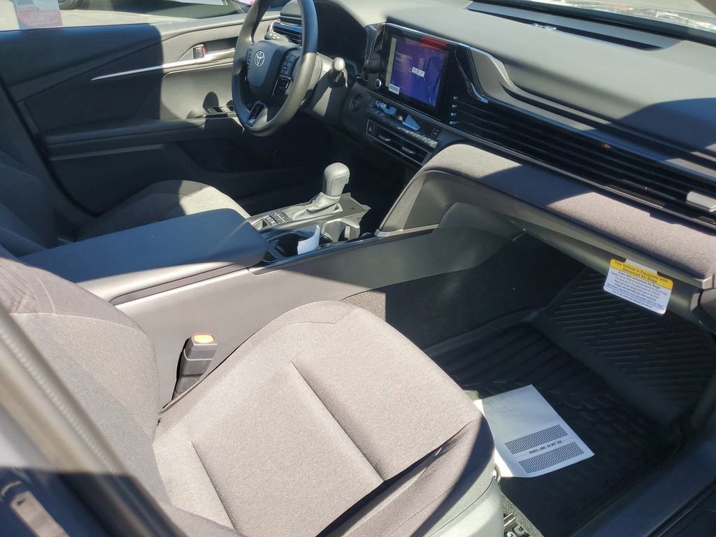 New 2026 Toyota Camry LE image 32