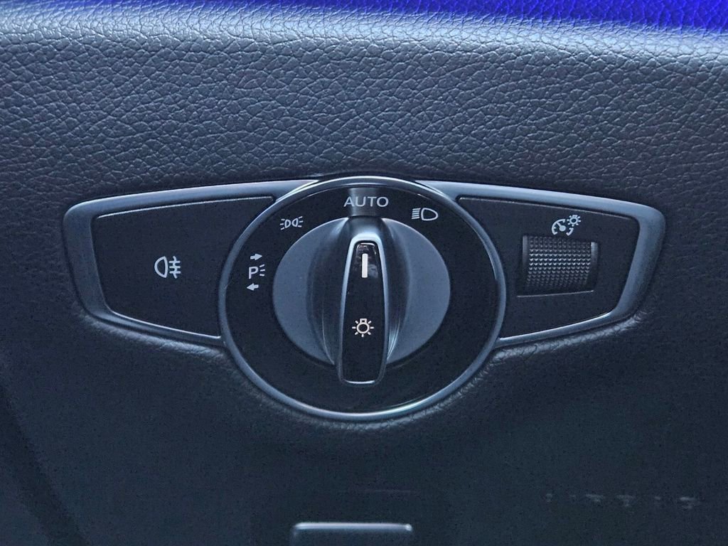 Certified 2023 Mercedes-Benz E 350 4MATIC Sedan image 21