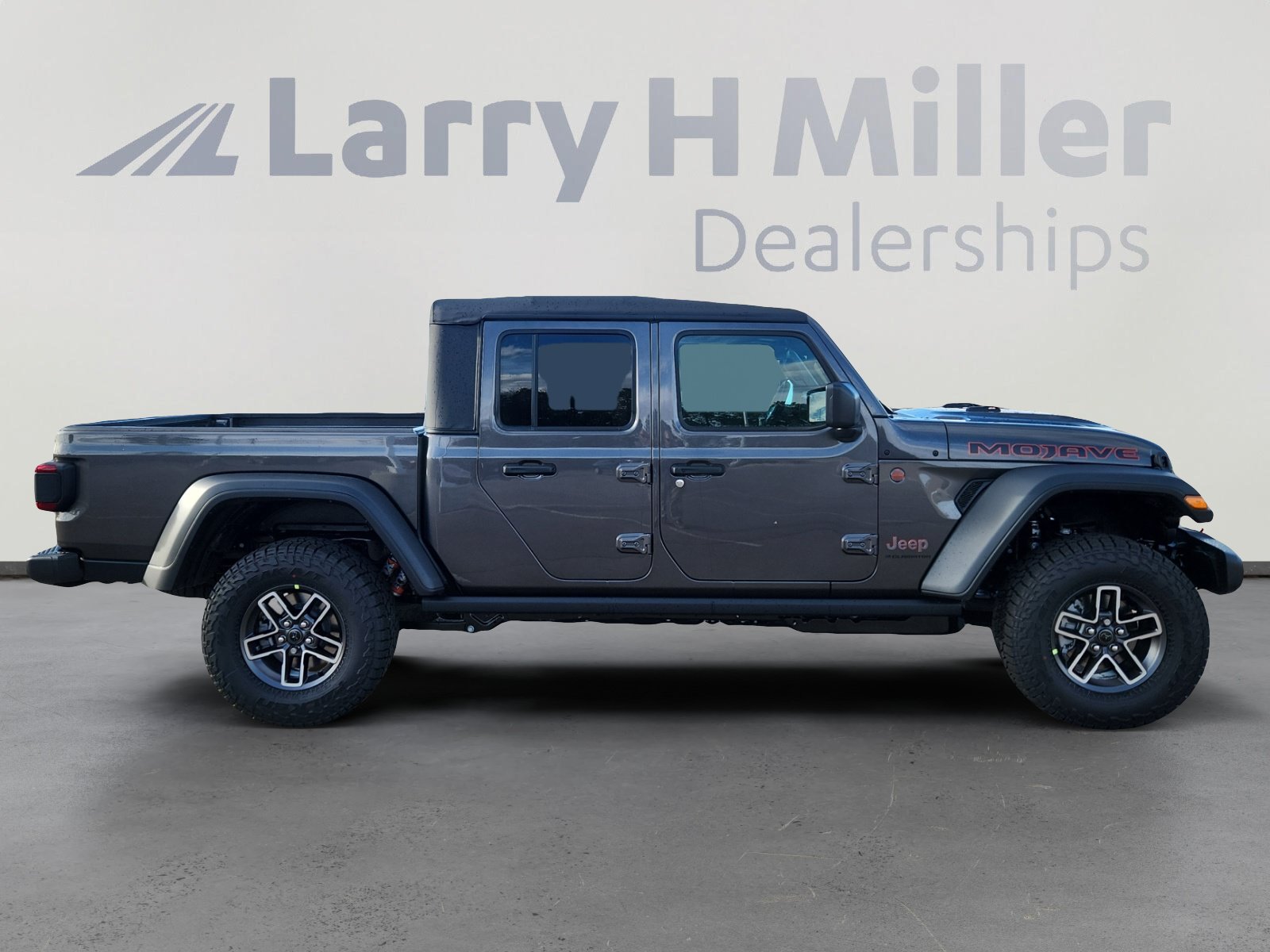 New 2026 Jeep Gladiator Mojave w/ Safety Group AWD/4WD image 7