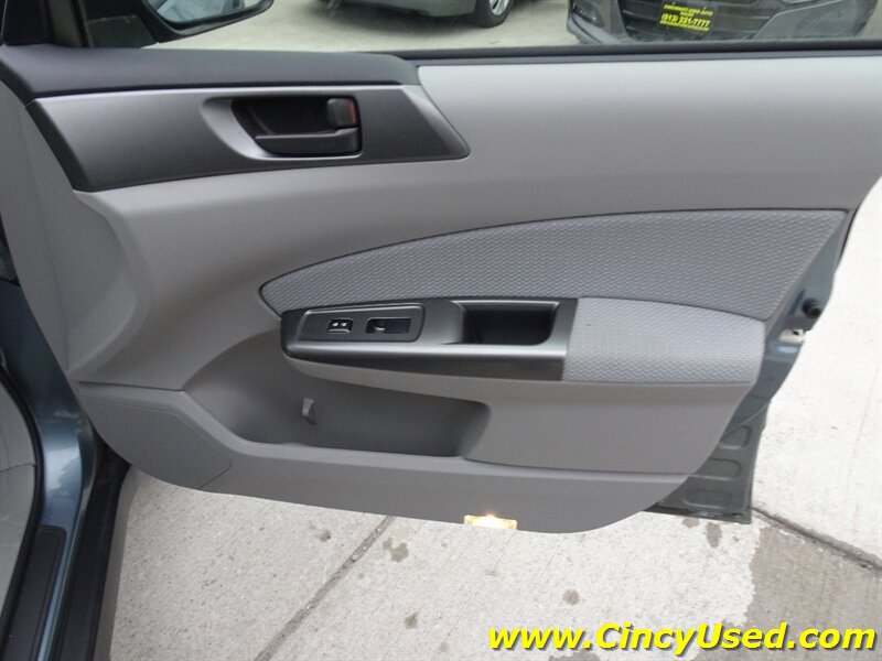 Used 2013 Subaru Forester 2.5X w/ Alloy Wheel Pkg AWD/4WD image 28