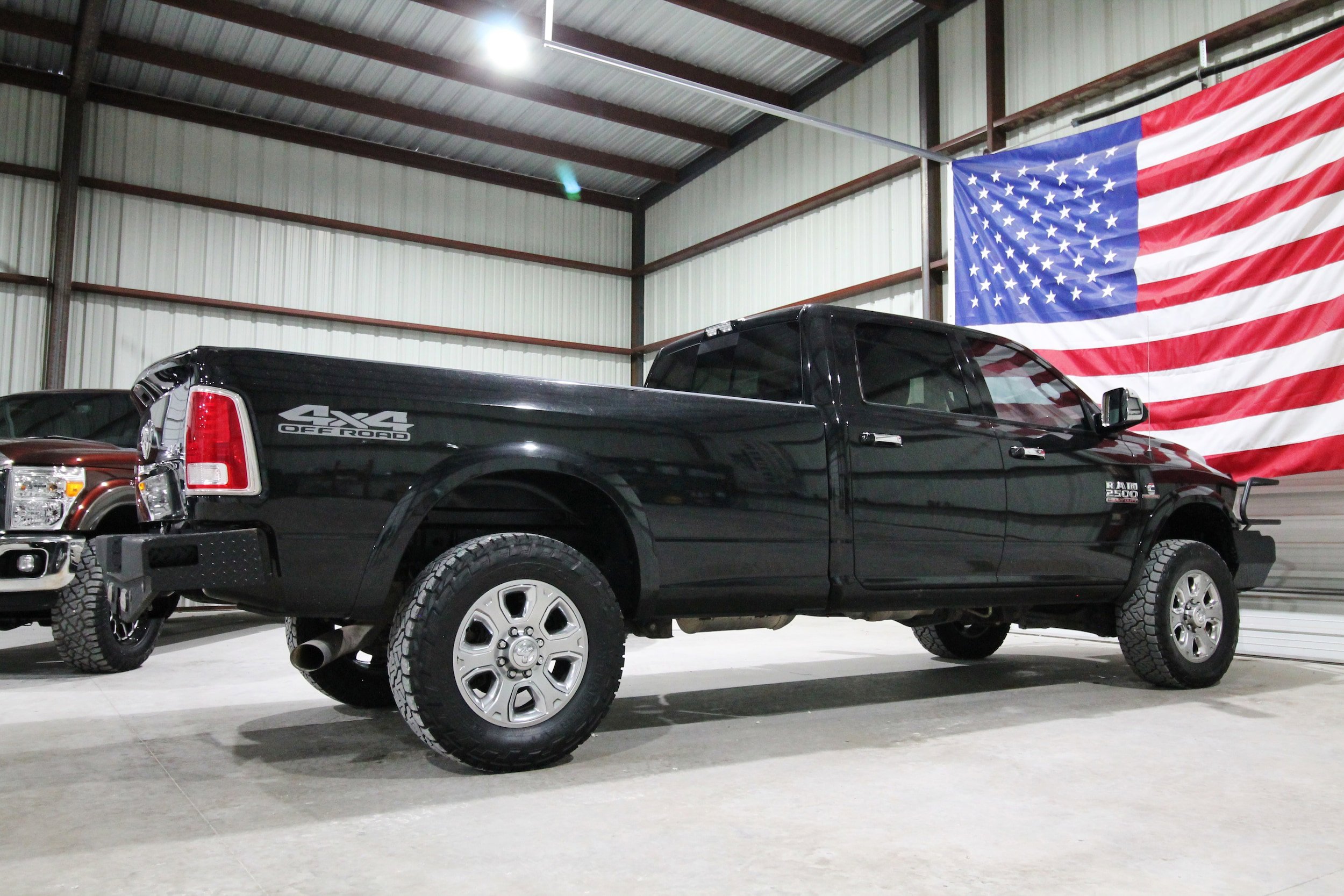 Used 2017 RAM 2500 Laramie w/ Convenience Group AWD/4WD image 13