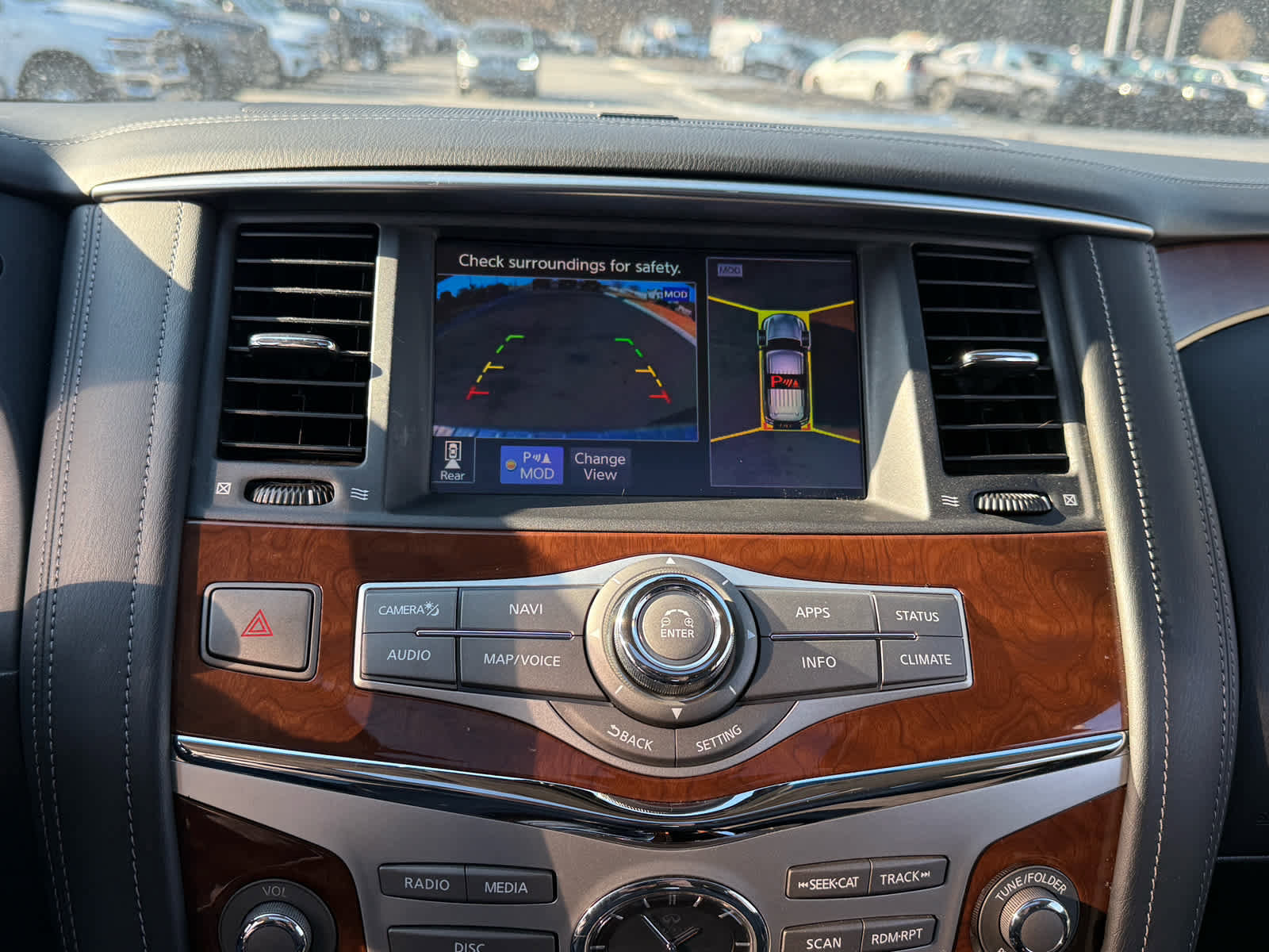 Used 2019 INFINITI QX80 Luxe image 19