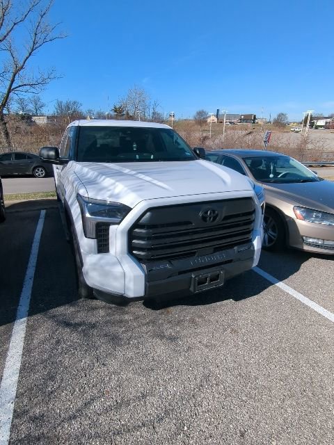 Used 2026 Toyota Tundra SR5 w/ SX Package image 4