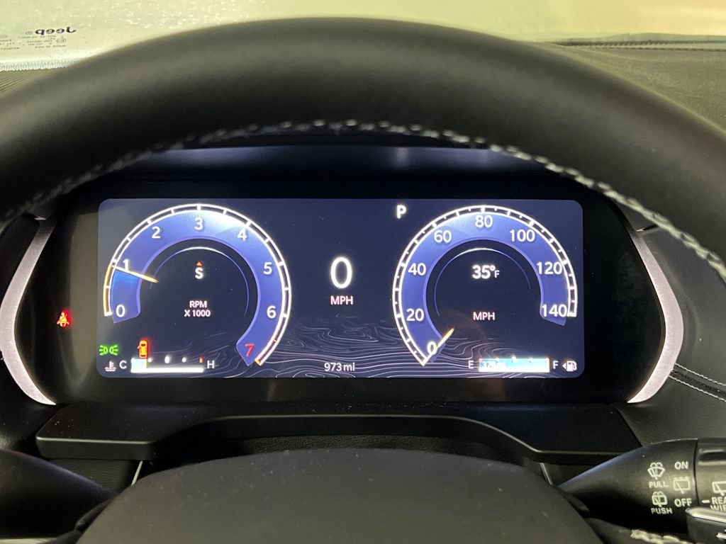 New 2025 Jeep Grand Cherokee Laredo image 20