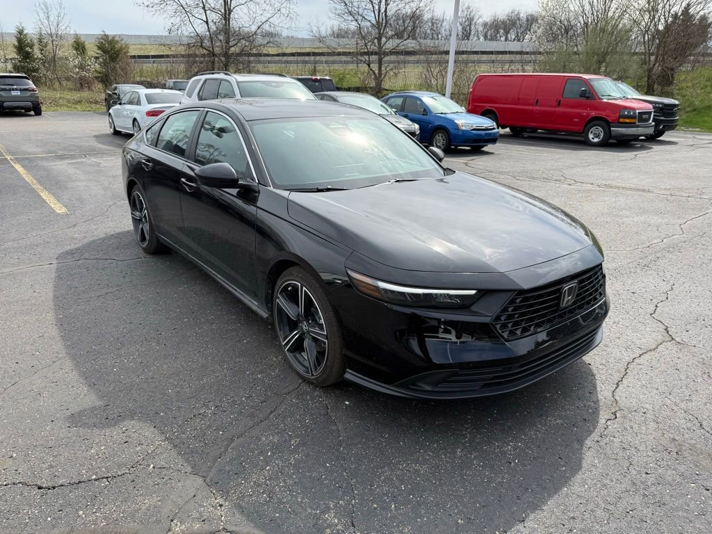 Certified 2025 Honda Accord Sport image 4