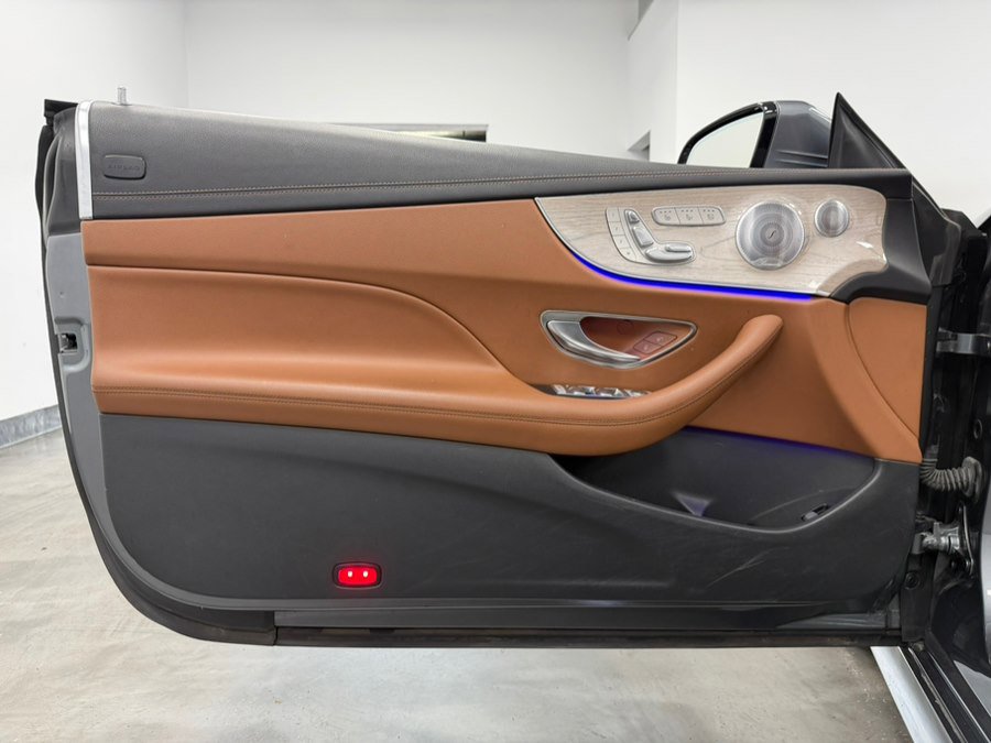 Used 2019 Mercedes-Benz E 450 4MATIC Cabriolet image 49